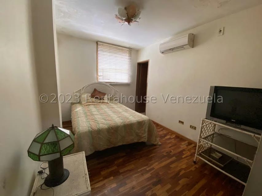 Apartamento (Duplex) en Venta en Miranda, Distrito Metropolitano - 10