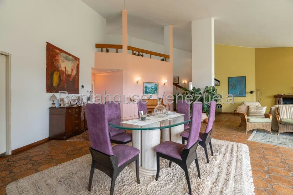 Casa (Multipes Niveles) en Venta en Oripoto, Distrito Metropolitano - 21