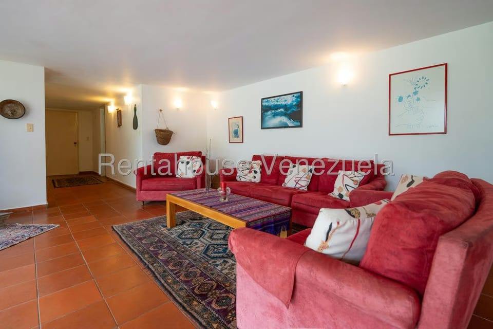 Casa (Multipes Niveles) en Venta en Oripoto, Distrito Metropolitano - 47