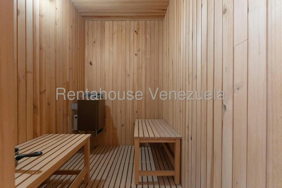 Casa (Multipes Niveles) en Venta en Oripoto, Distrito Metropolitano - 49