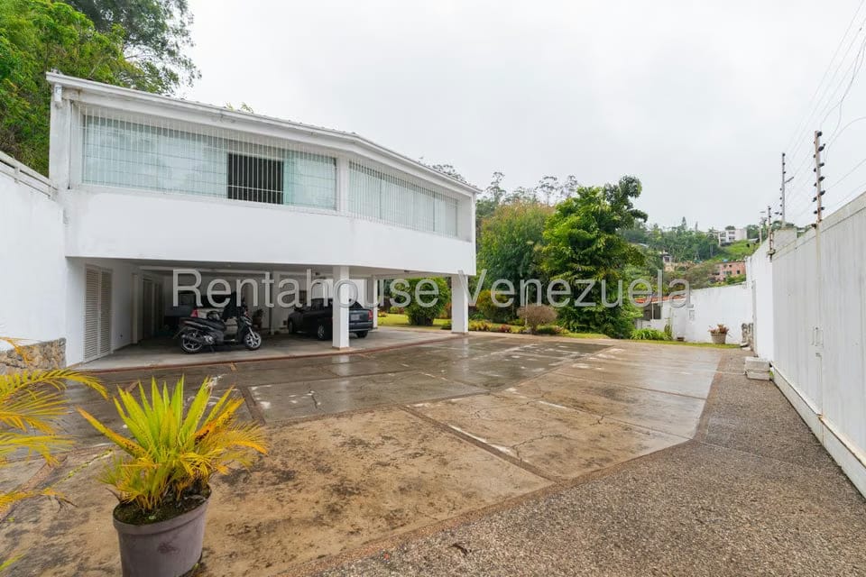 Casa (Multipes Niveles) en Venta en Oripoto, Distrito Metropolitano - 9