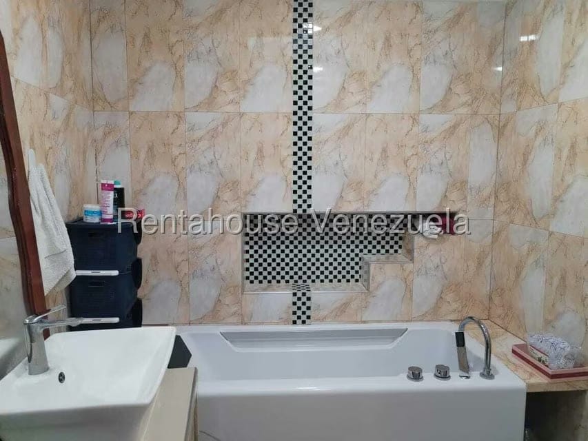 Casa (1 Nivel) en Venta en Ciudad Alianza, Carabobo - 23