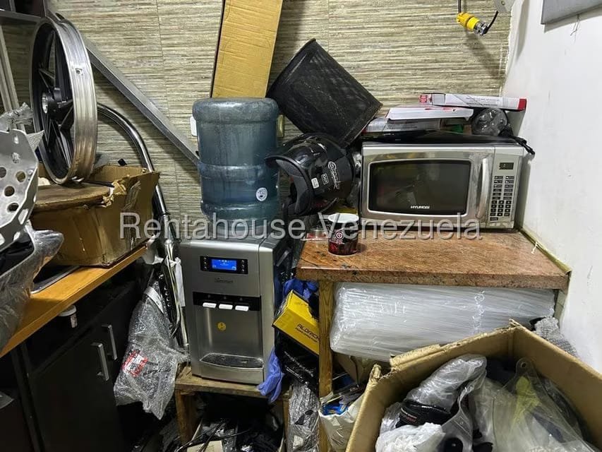 Negocios y Empresas (Automotores) en Venta en Los Dos Caminos, Distrito Metropolitano - 12