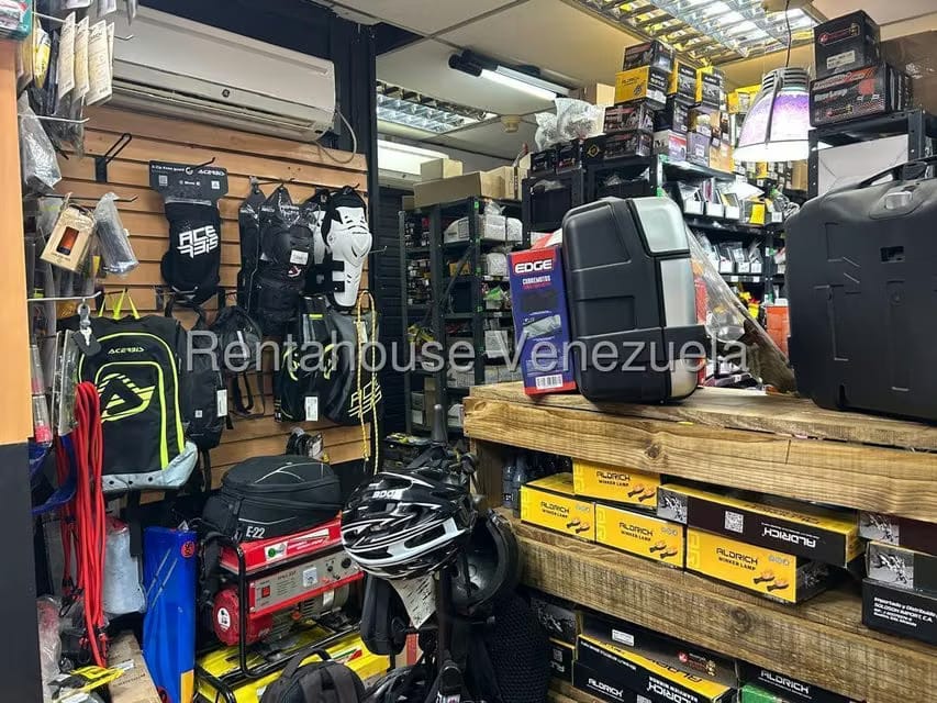 Negocios y Empresas (Automotores) en Venta en Los Dos Caminos, Distrito Metropolitano - 14
