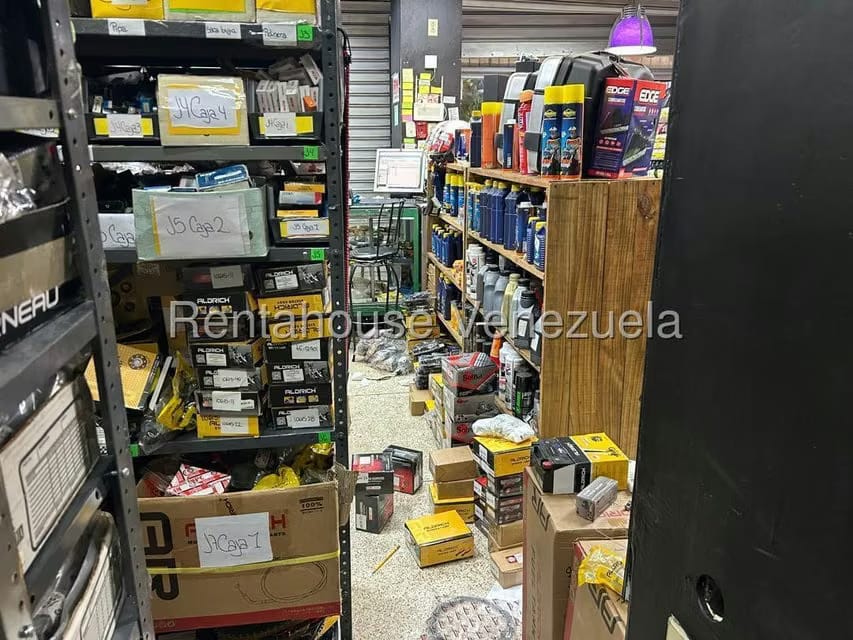 Negocios y Empresas (Automotores) en Venta en Los Dos Caminos, Distrito Metropolitano - 16