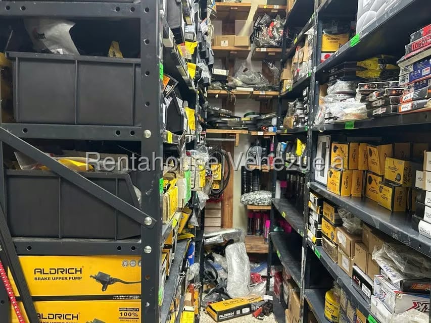 Negocios y Empresas (Automotores) en Venta en Los Dos Caminos, Distrito Metropolitano - 6