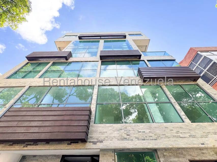 Apartamento (Multiples Niveles) en Venta en Los Naranjos de Las Mercedes, Distrito Metropolitano - 2