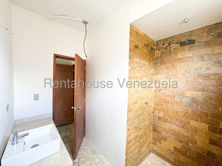 Apartamento (Multiples Niveles) en Venta en Los Naranjos de Las Mercedes, Distrito Metropolitano - 52