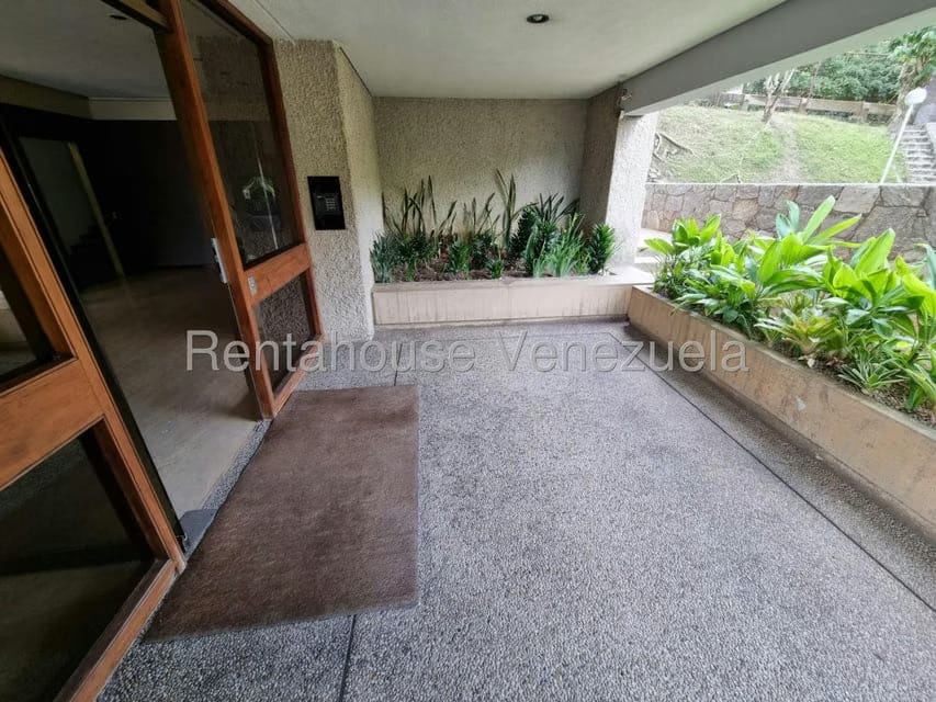 Apartamento (1 Nivel) en Venta en Los Naranjos del Cafetal, Distrito Metropolitano - 3