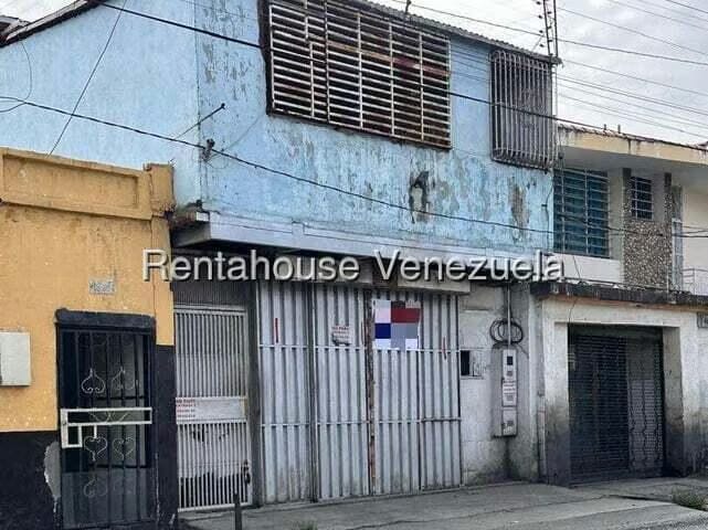 Comercial (Local Comercial) en Venta en Zona Oeste, Lara - 2