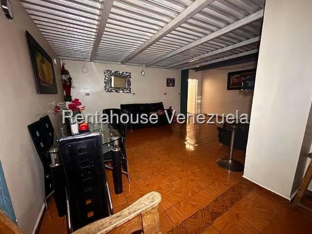 Comercial (Local Comercial) en Venta en Zona Oeste, Lara - 14