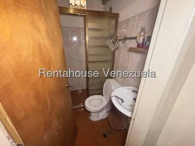 Comercial (Local Comercial) en Venta en Zona Oeste, Lara - 21