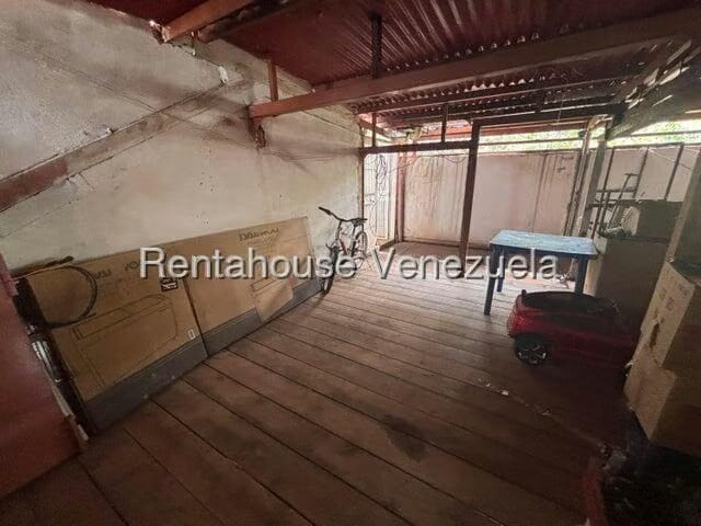 Comercial (Local Comercial) en Venta en Zona Oeste, Lara - 26