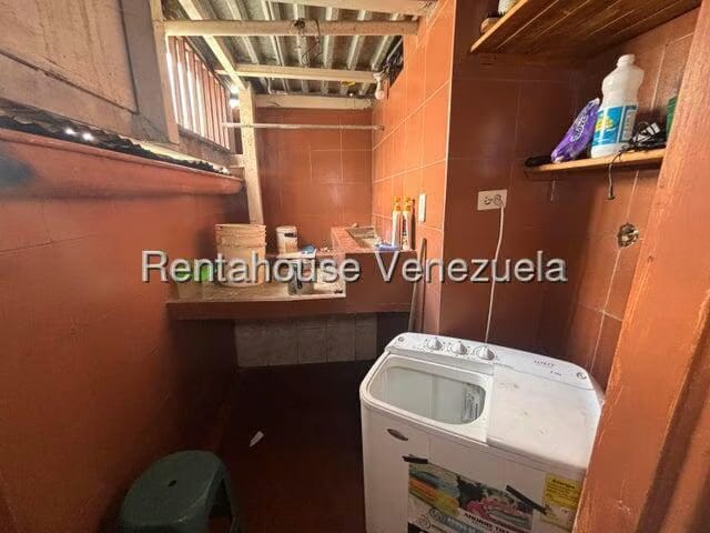 Comercial (Local Comercial) en Venta en Zona Oeste, Lara - 5