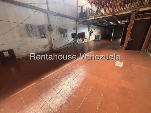 Comercial (Local Comercial) en Venta en Zona Oeste, Lara - 7