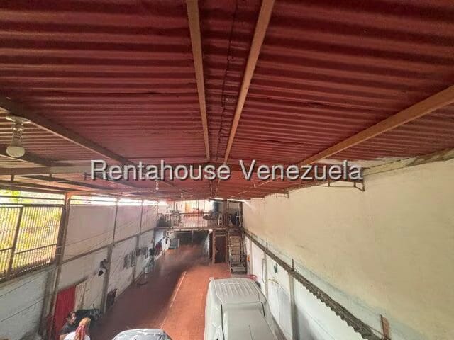 Comercial (Local Comercial) en Venta en Zona Oeste, Lara - 9