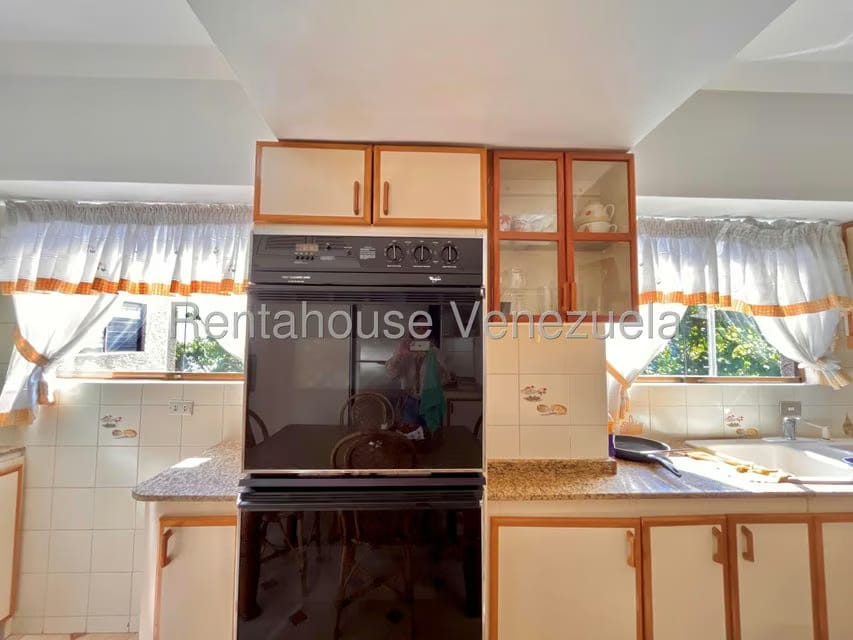 Apartamento (1 Nivel) en Venta en Colinas de Bello Monte, Distrito Metropolitano - 14
