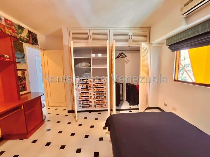Apartamento (1 Nivel) en Venta en Colinas de Bello Monte, Distrito Metropolitano - 31