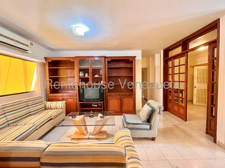 Apartamento (1 Nivel) en Venta en Colinas de Bello Monte, Distrito Metropolitano - 5