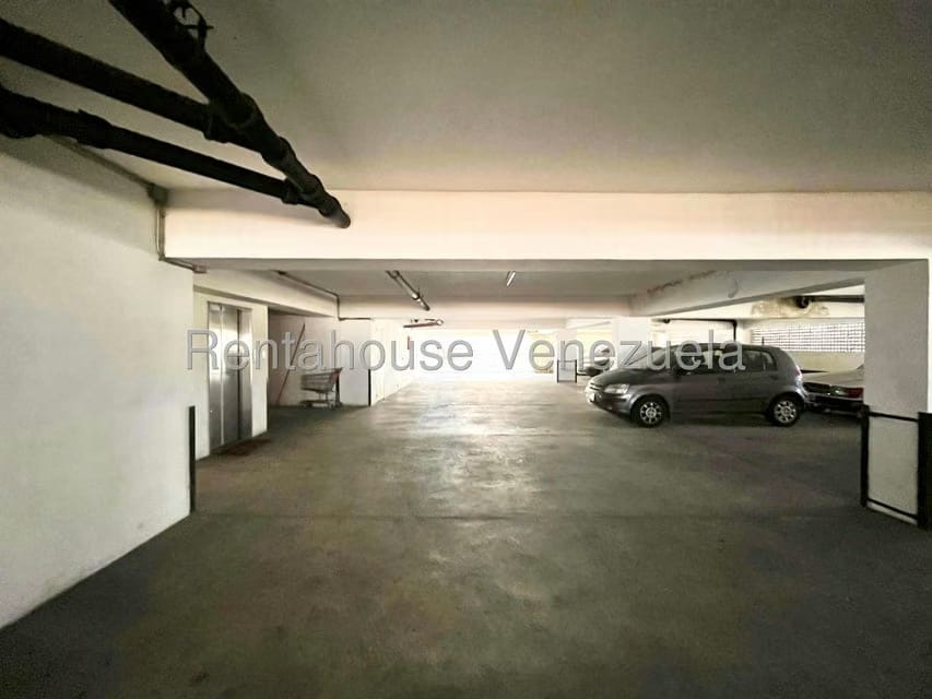 Apartamento (1 Nivel) en Venta en Colinas de Bello Monte, Distrito Metropolitano - 46