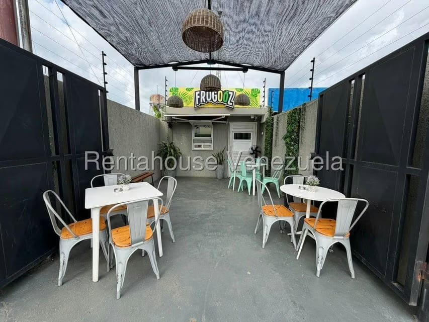 Comercial (Local Comercial) en Venta en Avenida Intercomunal, Zulia - 2