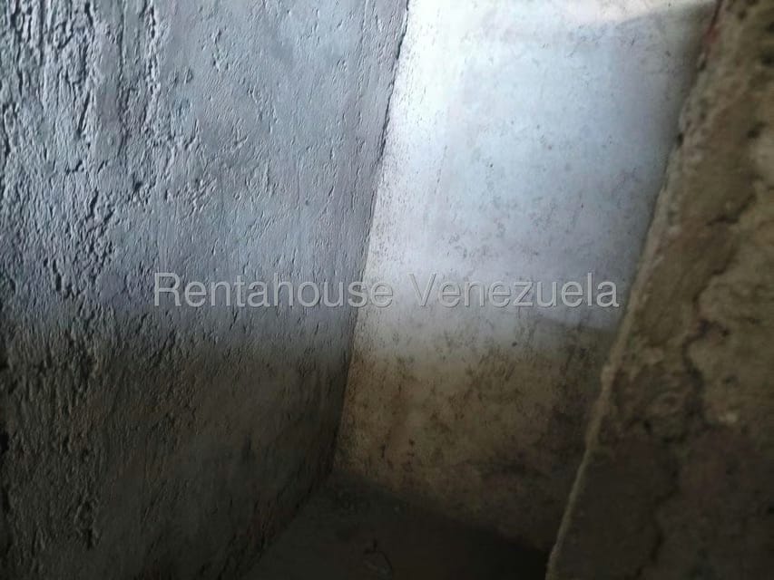 Comercial (Local Comercial) en Alquiler en La Yaguara, Distrito Metropolitano - 18