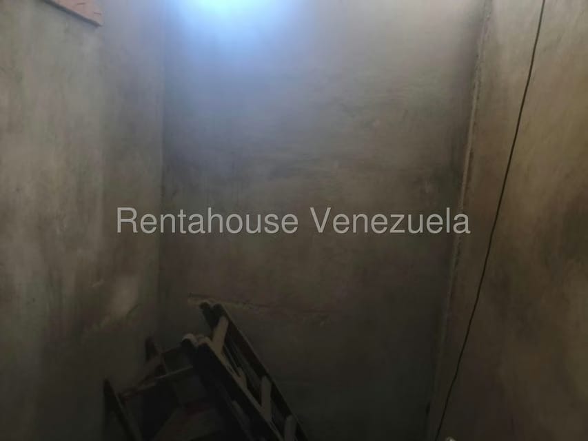 Comercial (Local Comercial) en Alquiler en La Yaguara, Distrito Metropolitano - 19