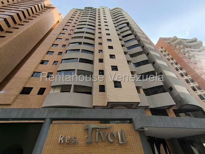 Apartamento (Penthouse) en Venta en La Trigaleña, Carabobo - 2
