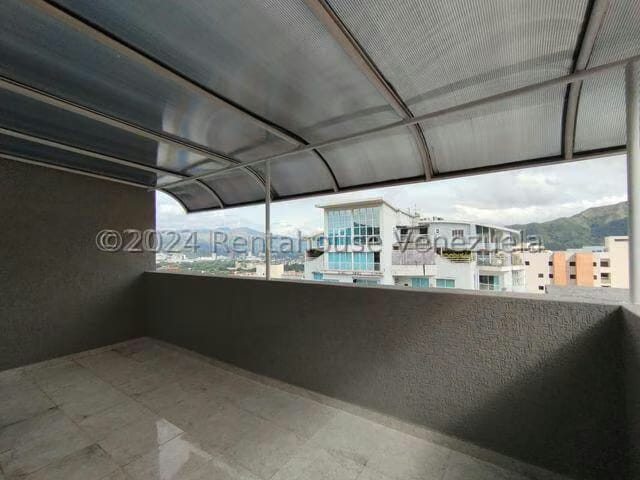 Apartamento (Penthouse) en Venta en La Trigaleña, Carabobo - 36