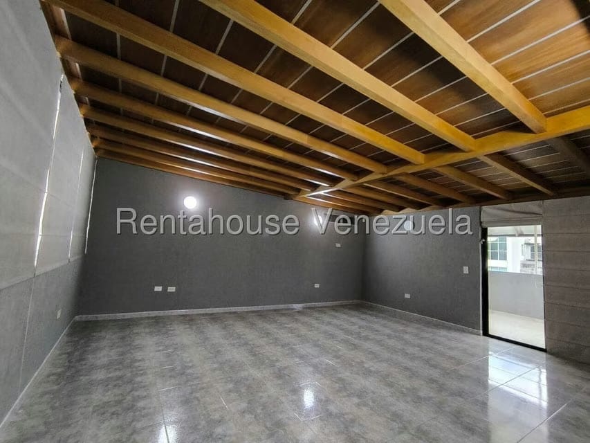 Apartamento (Penthouse) en Venta en La Trigaleña, Carabobo - 40