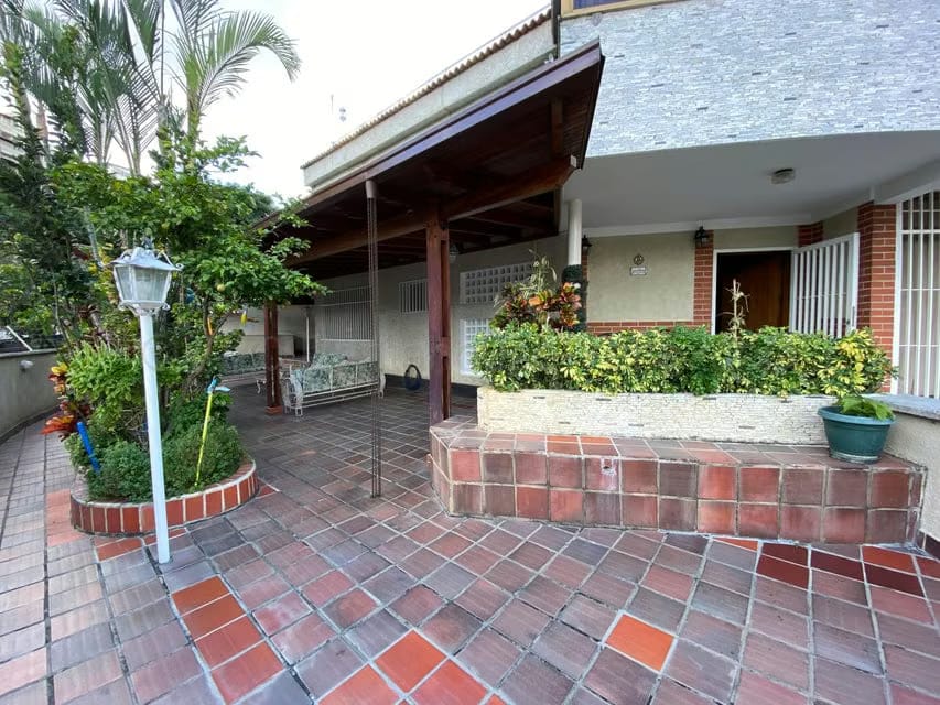 Casa (Multipes Niveles) en Venta en Colinas de Bello Monte, Distrito Metropolitano - 13