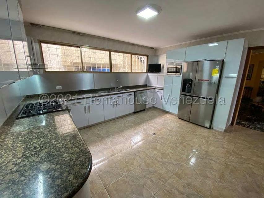 Casa (Multipes Niveles) en Venta en Colinas de Bello Monte, Distrito Metropolitano - 4
