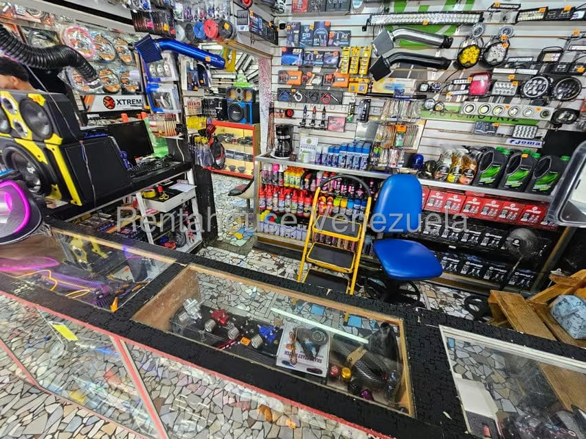 Negocios y Empresas (Automotores) en Venta en Catia, Distrito Metropolitano - 4