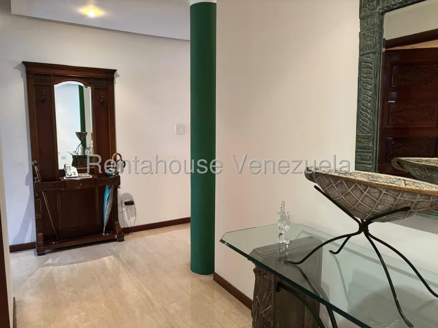 Apartamento (Penthouse) en Alquiler en Los Chorros, Distrito Metropolitano - 20