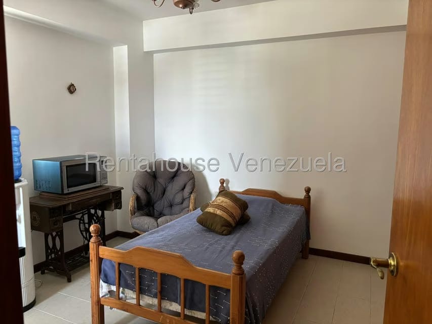 Apartamento (Penthouse) en Alquiler en Los Chorros, Distrito Metropolitano - 32