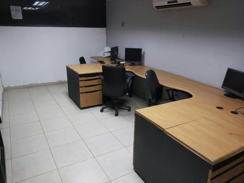 Comercial (Galpon - Deposito) en Venta en Zona Industrial, Carabobo - 47