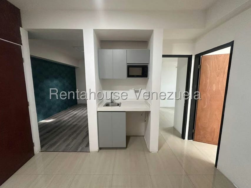 Comercial (Local Comercial) en Alquiler en Casa de Campo, Portuguesa - 13