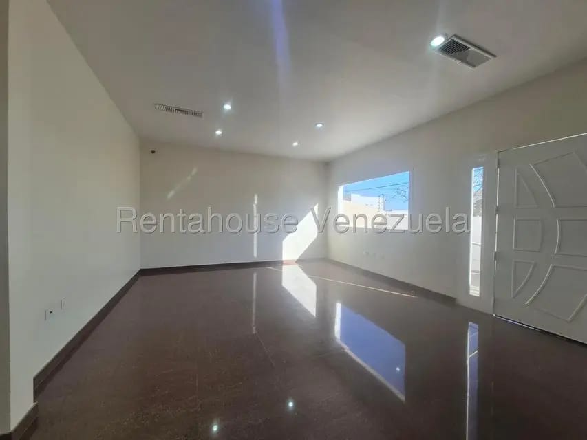 Casa (1 Nivel) en Alquiler en Casacoima, Falcon - 3