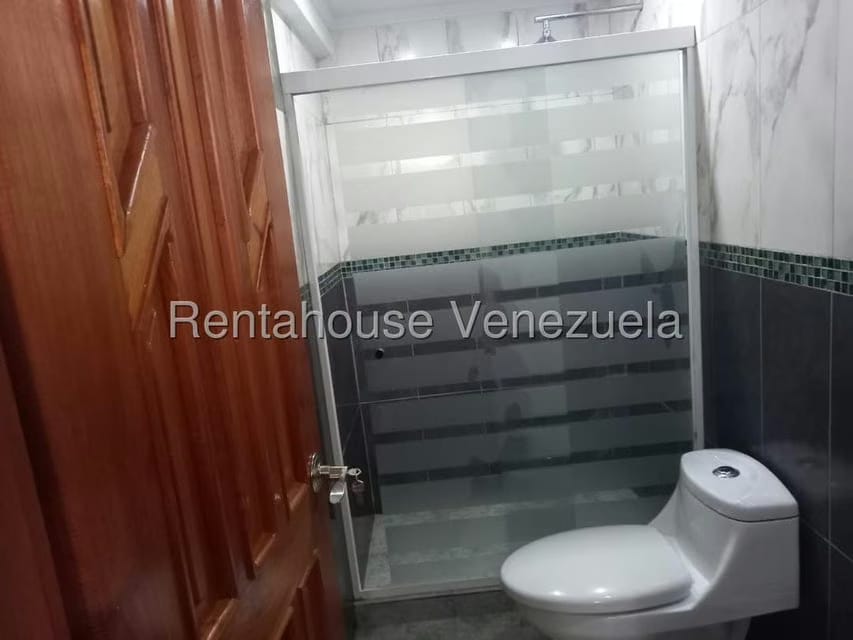 Casa (Multipes Niveles) en Venta en Mata Linda, Miranda - 18