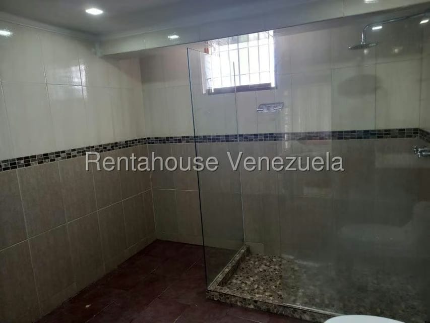 Casa (Multipes Niveles) en Venta en Mata Linda, Miranda - 19