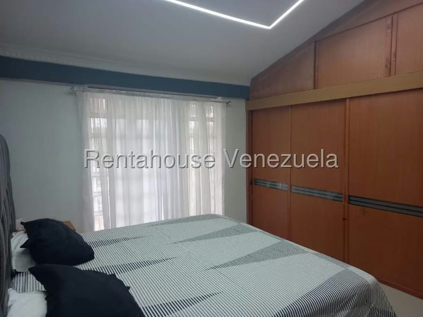 Casa (Multipes Niveles) en Venta en Mata Linda, Miranda - 26
