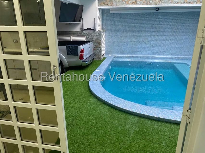 Casa (Multipes Niveles) en Venta en Mata Linda, Miranda - 32
