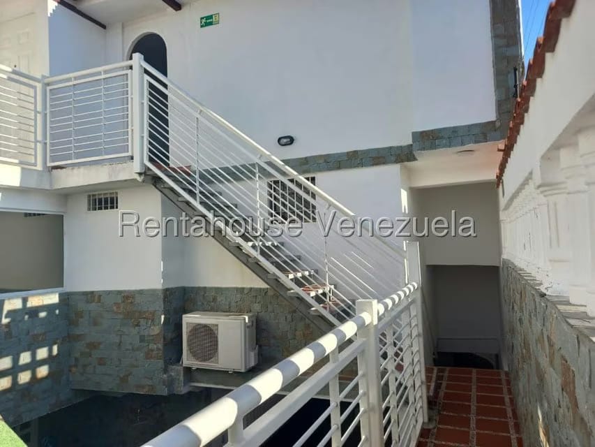 Casa (Multipes Niveles) en Venta en Mata Linda, Miranda - 40