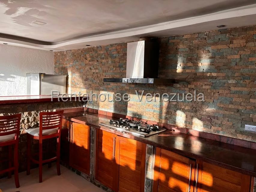 Casa (Multipes Niveles) en Venta en Mata Linda, Miranda - 42