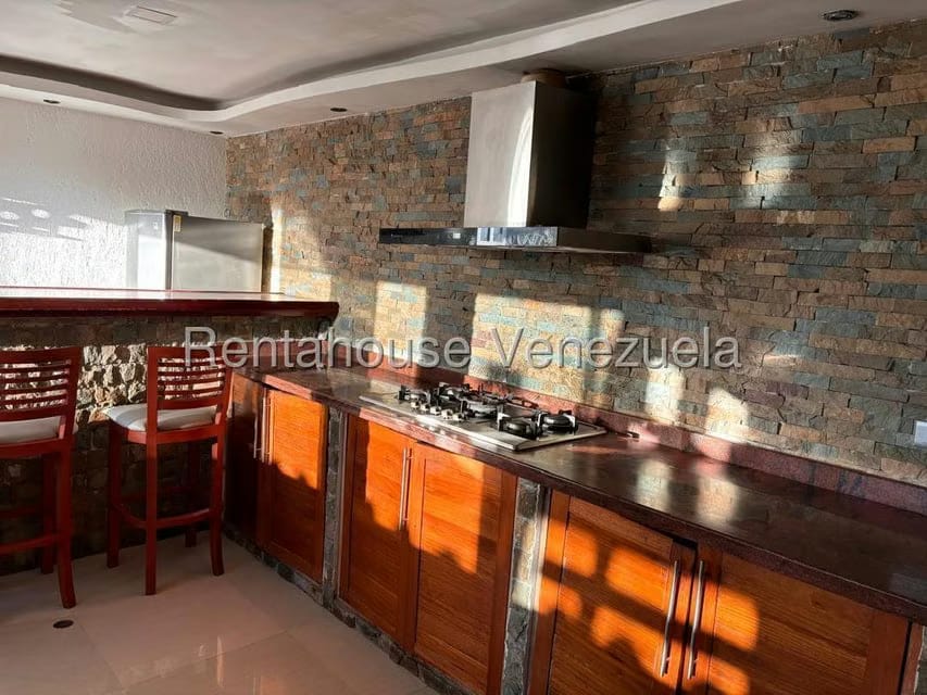 Casa (Multipes Niveles) en Venta en Mata Linda, Miranda - 43