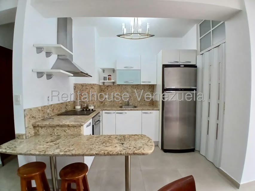 Apartamento (1 Nivel) en Alquiler en Del Este, Lara - 11
