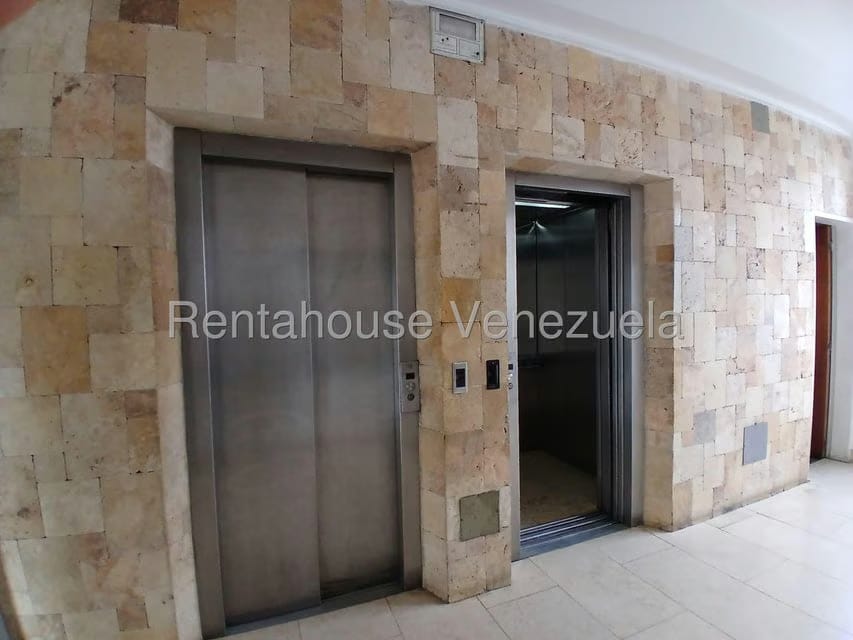 Apartamento (1 Nivel) en Alquiler en Del Este, Lara - 4
