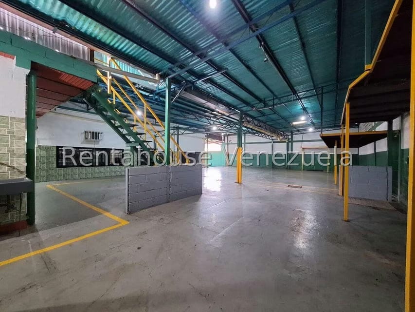 Comercial (Local Comercial) en Venta en Avenida Bolivar, Aragua - 18
