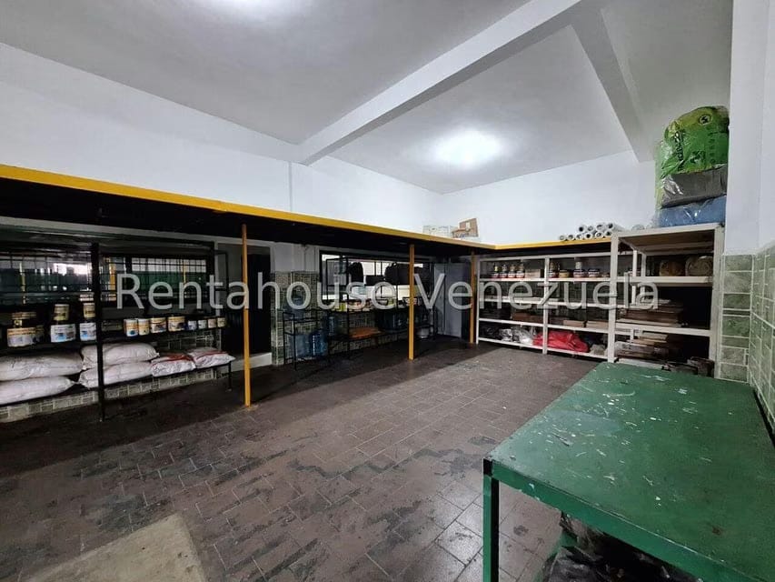 Comercial (Local Comercial) en Venta en Avenida Bolivar, Aragua - 8