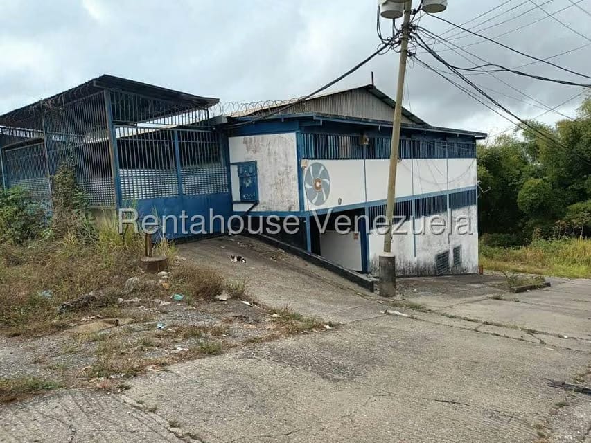 Comercial (Galpon - Deposito) en Alquiler en Mariche, Distrito Metropolitano